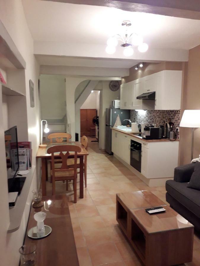 Maison De Village Bagnols-en-Forêt Exteriör bild